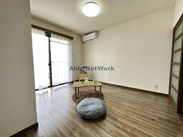 居室・リビング　※別部屋写真参照