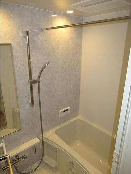 バス・シャワールーム　☆リラックスできるお風呂☆