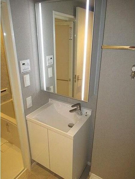 洗面設備　☆嬉しい独立洗面台☆