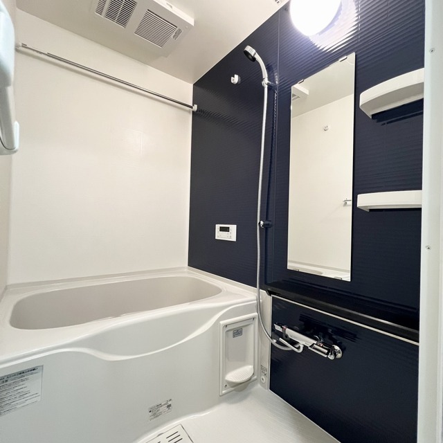 バス・シャワールーム　浴室乾燥機付き