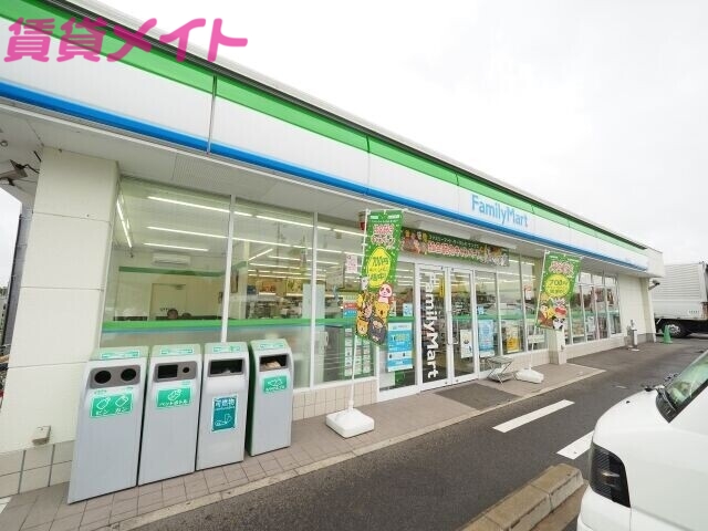 コンビニ　ファミリーマート芸濃町林店（コンビニ）まで385m