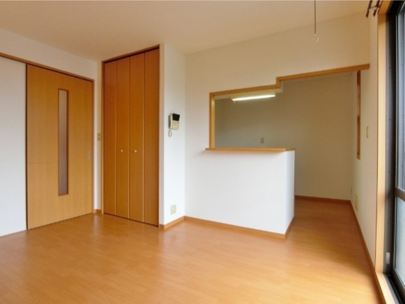 居室・リビング　図面と現状に相違がある場合には現状を優先