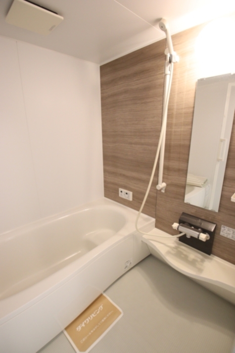バス・シャワールーム　バス