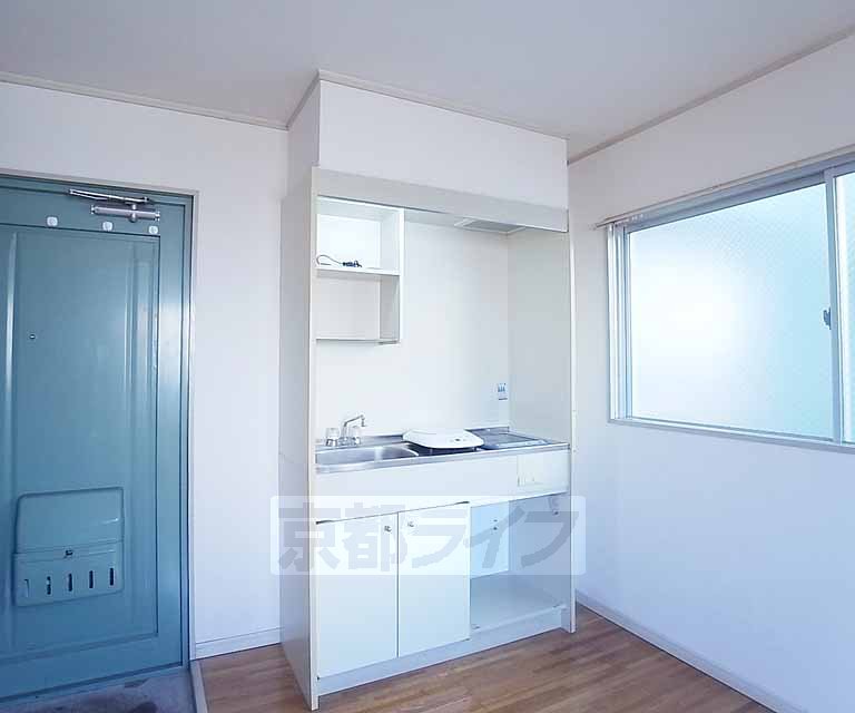 キッチン　お料理のしやすい電化キッチンです。