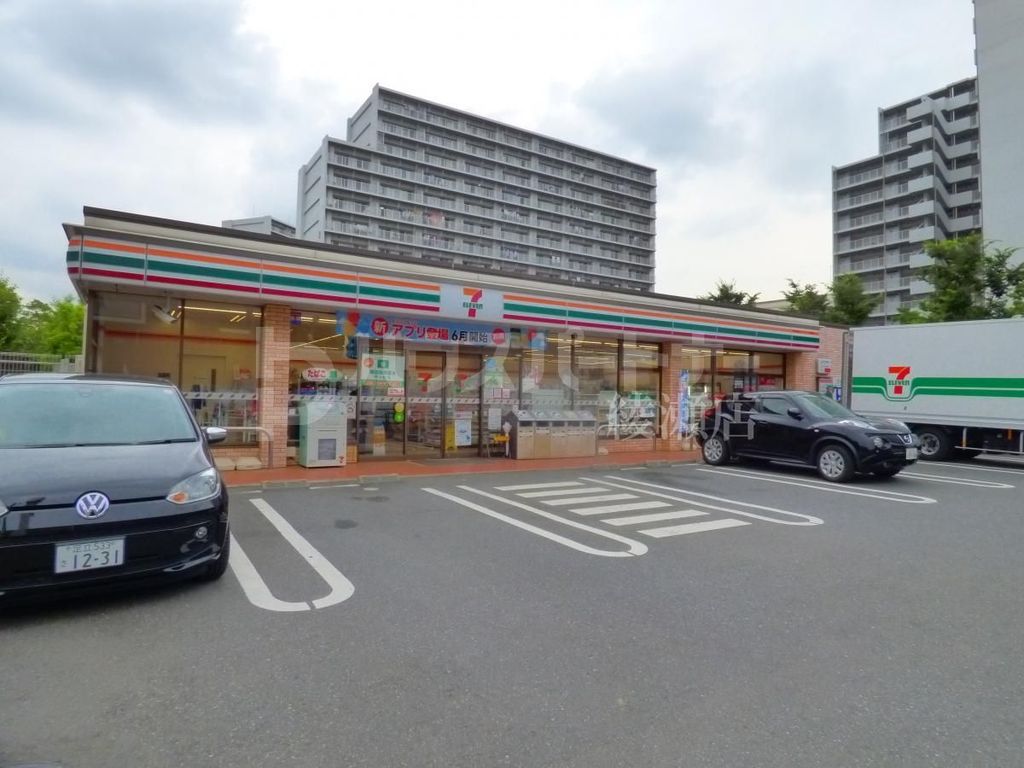 コンビニ　セブンイレブン葛飾小菅1丁目店（コンビニ）まで430m