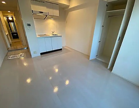 居室・リビング　こちらのリビングで趣味の時間をお楽しみください