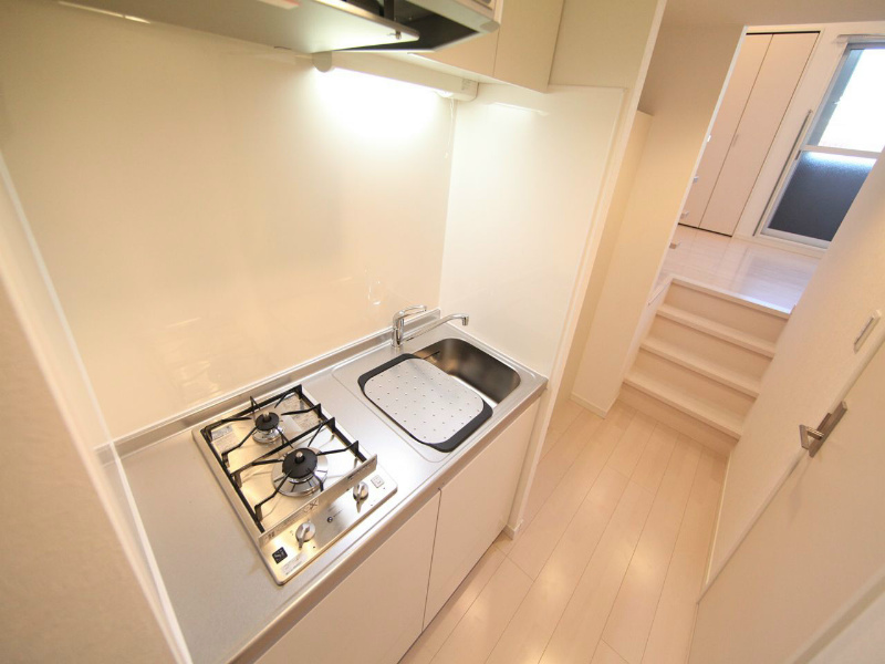 キッチン　システムキッチン（ガス2口コンロ付）