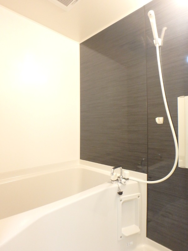 バス・シャワールーム　図面と現状が相違がある場合には現状を優先