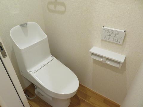 トイレ　シャワー付トイレ
