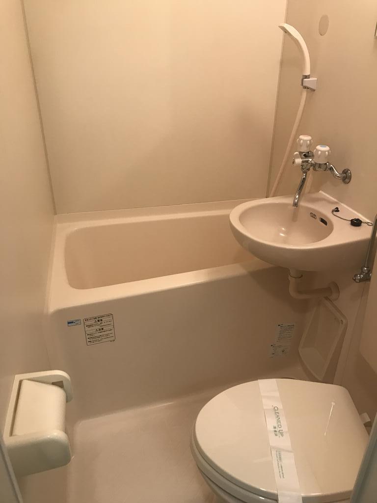 バス・シャワールーム　別部屋参考写真