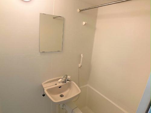 バス・シャワールーム　設備・使用は号室により異なる為、現況を優先致します。