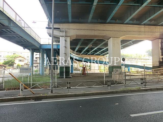 公園　生田根岸跨線橋下公園（公園）まで91m