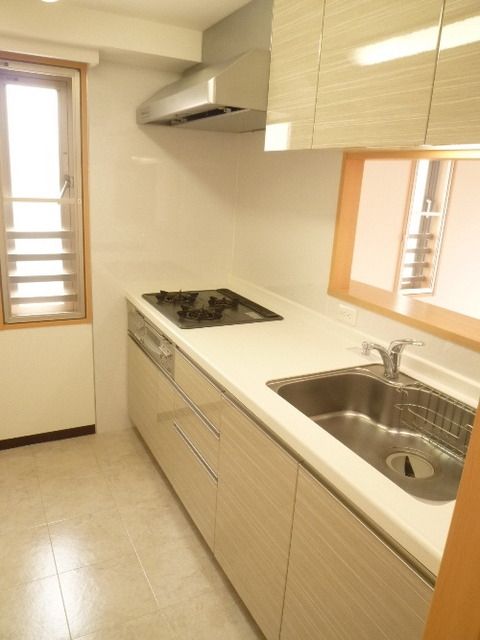 キッチン　システムキッチン