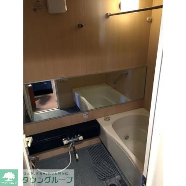 バス・シャワールーム　※写真は同タイプ住戸です。