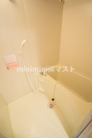 バス・シャワールーム　※室内写真は別のお部屋となります。