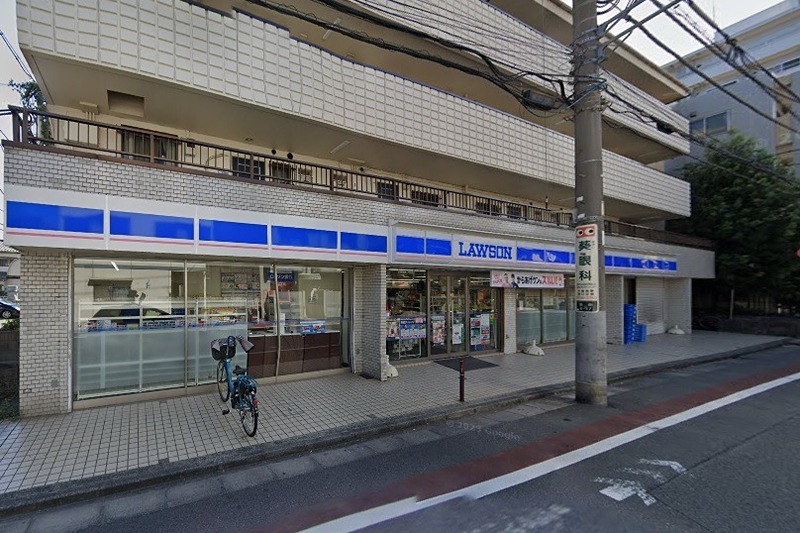 コンビニ　ローソン 羽田四丁目店（コンビニ）まで21m