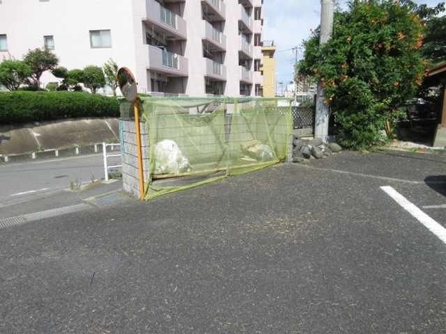 その他　ゴミ捨て場
