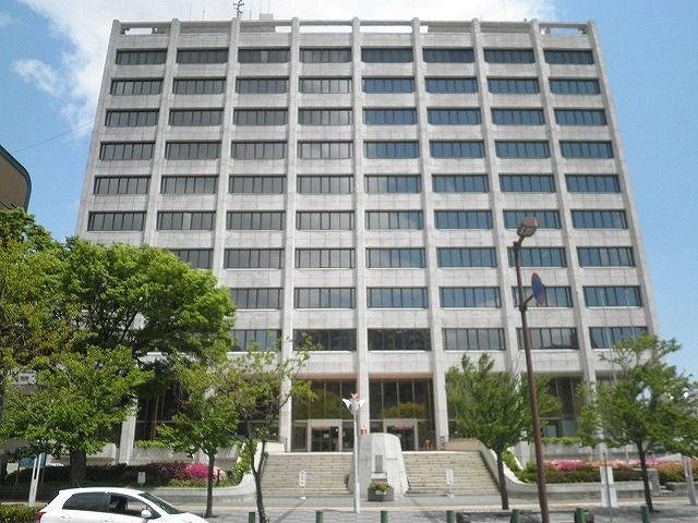 役所　四日市市役所（役所）まで701m