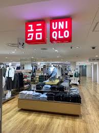 ショッピングセンター　ユニクロ東急プラザ蒲田店（ショッピングセンター）まで518m