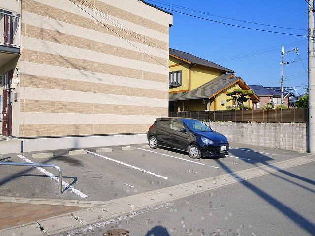 駐車場　駐車場があります