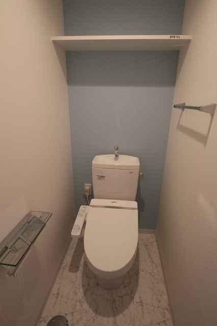 トイレ　トイレは温水洗浄暖房便座！