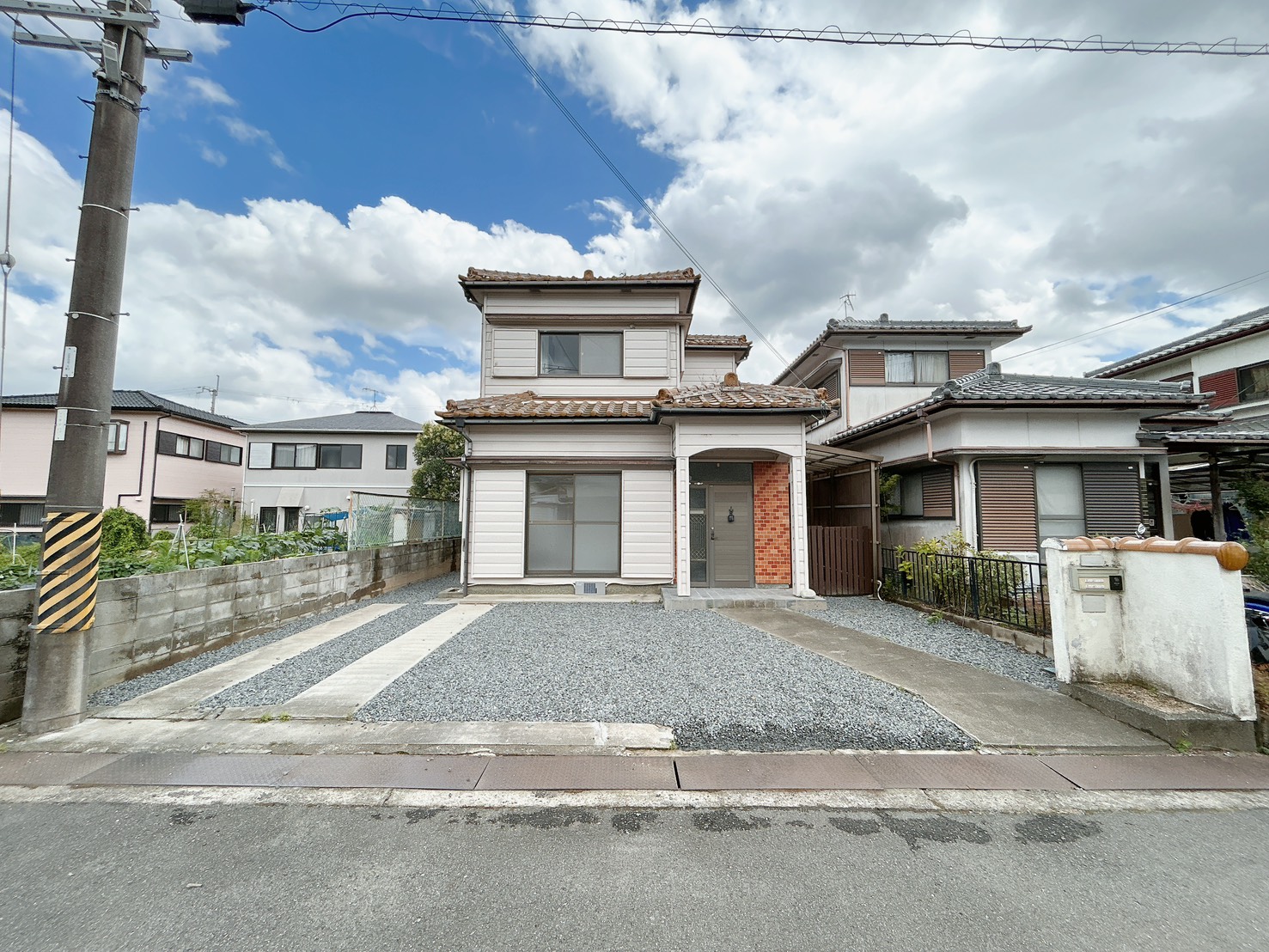 ＪＲ和歌山線 岩出駅 徒歩31分 2階建 築47年の居間写真