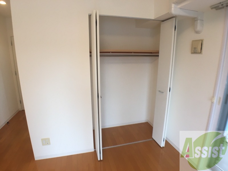 収納　収納もバッチリあるのでお部屋が片付きますよ！