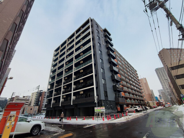 建物外観　札幌市中央区南８条西「アルファスクエア中島公園」