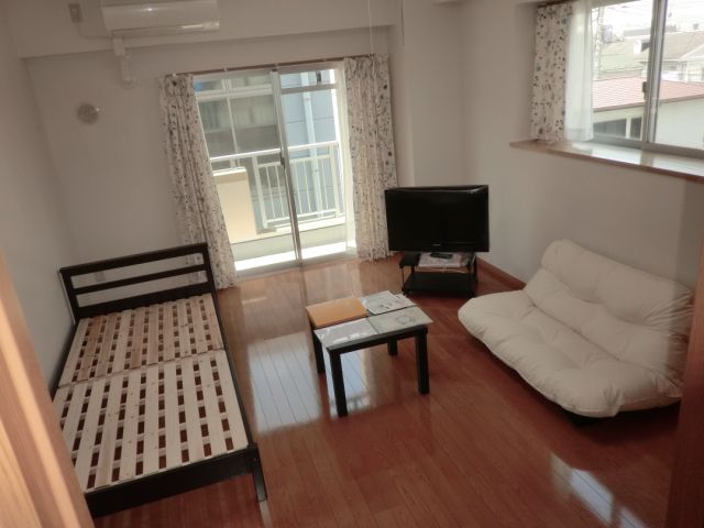 居室・リビング　約１０帖のお部屋はこんなに広い！