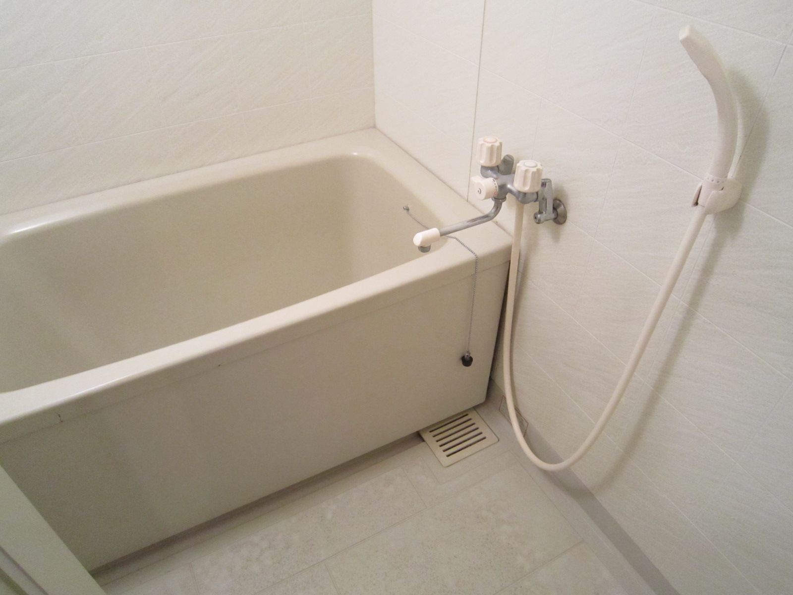 バス・シャワールーム　浴室