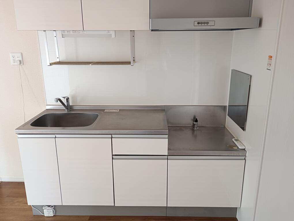 キッチン　女性は嬉しい・・お掃除しやすいキッチンセット♪