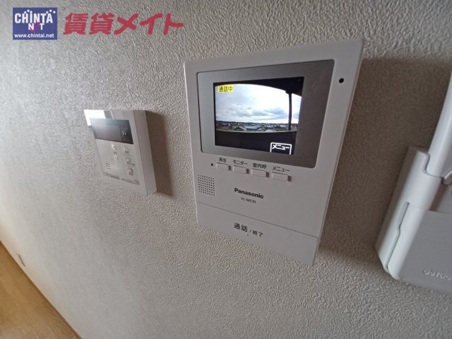 【津市一志町庄村のマンションのセキュリティ】