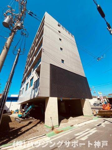 明石市硯町のマンションの建物外観