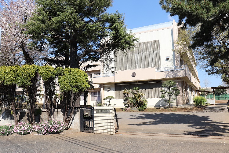 【アリエス花園の小学校】