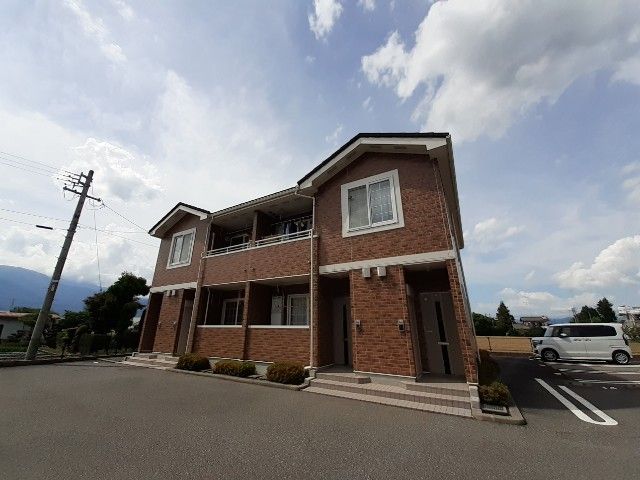 長野県松本市梓川倭（アパート）の賃貸物件の外観