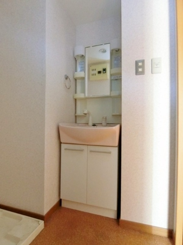 洗面設備　図面と現状に相違がある場合には現状を優先