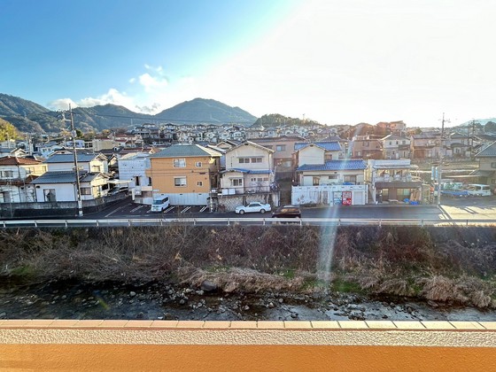 眺望　※他の号室の写真です。