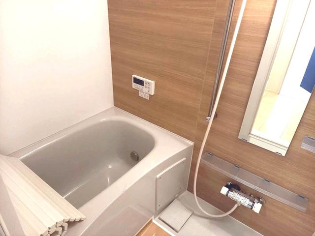 バス・シャワールーム　バス