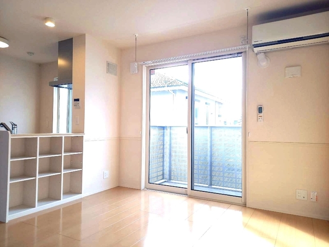 居室・リビング　リビング