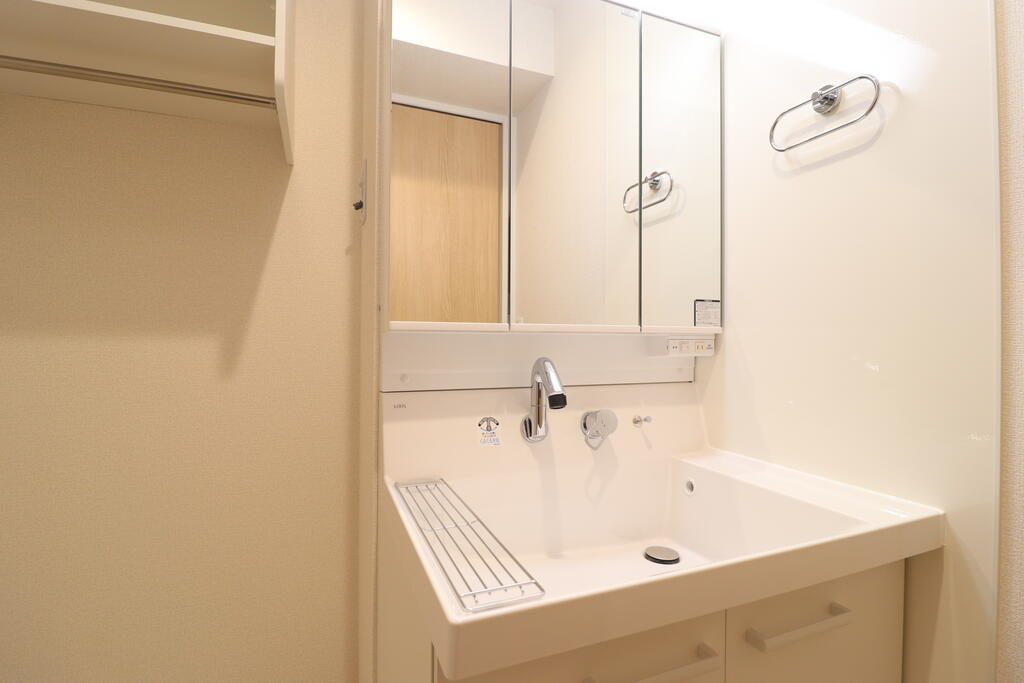 洗面設備　ドレッサー