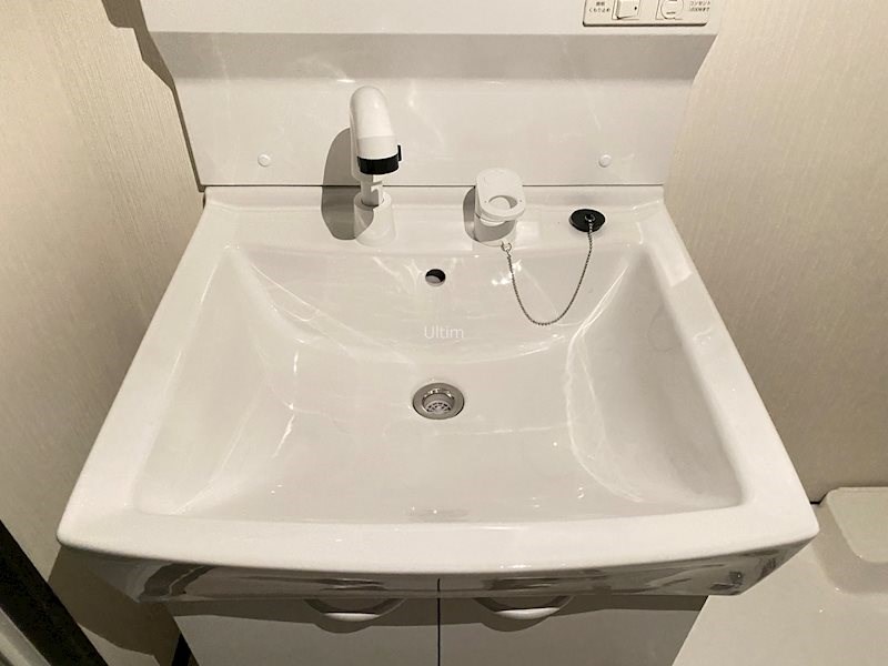 洗面設備　※別のお部屋のお写真です。御参考までに。