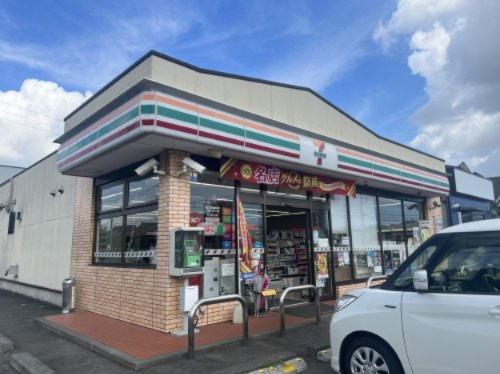 コンビニ　セブンイレブン 東海駅西店（コンビニ）まで800m