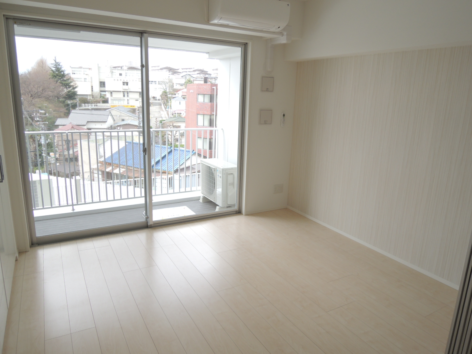 居室・リビング　洋室6.2帖