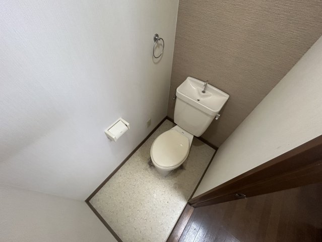 【メゾン・プリエールのトイレ】