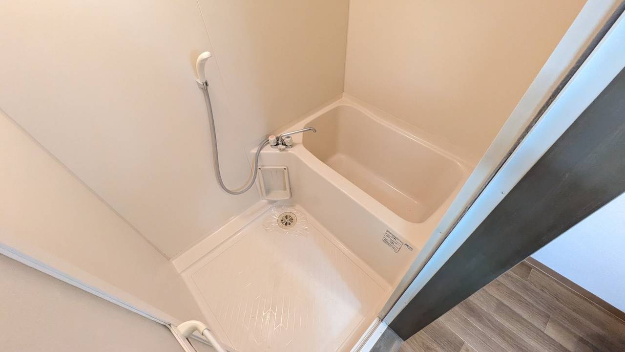 バス・シャワールーム　浴室