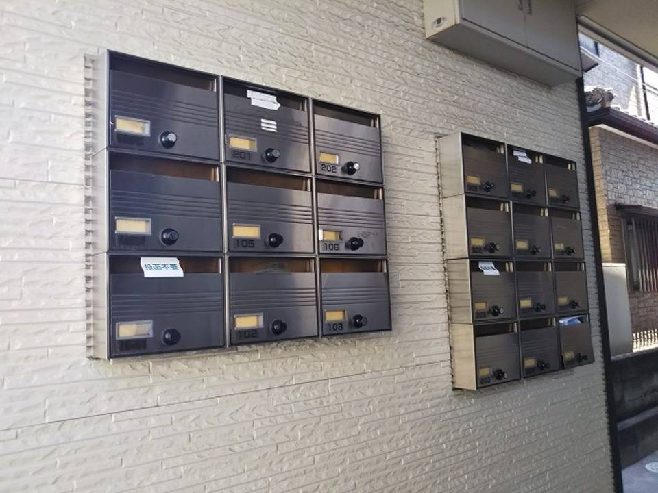 エントランス　メールBOX