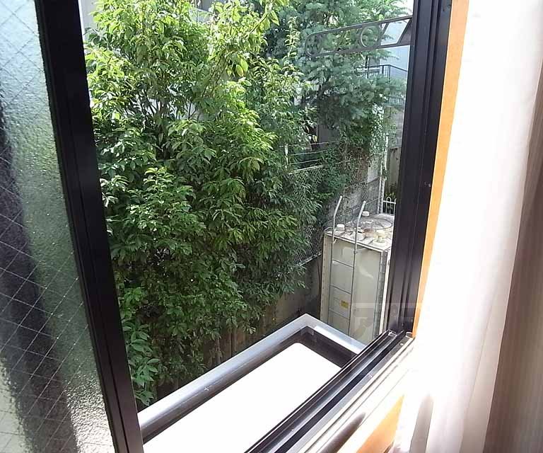 バルコニー　洗濯物干せます！