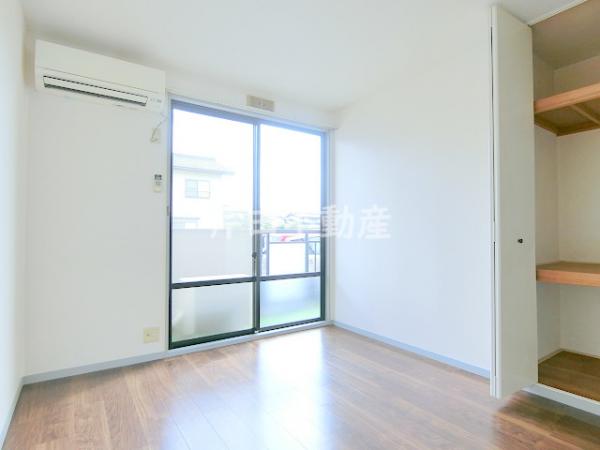 居室・リビング　写真は別のお部屋のイメージです