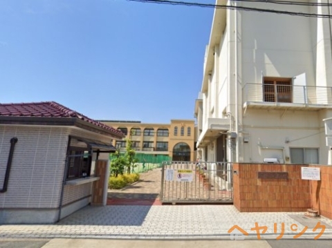 中学校　私立金城学院中学校（中学校）まで982m