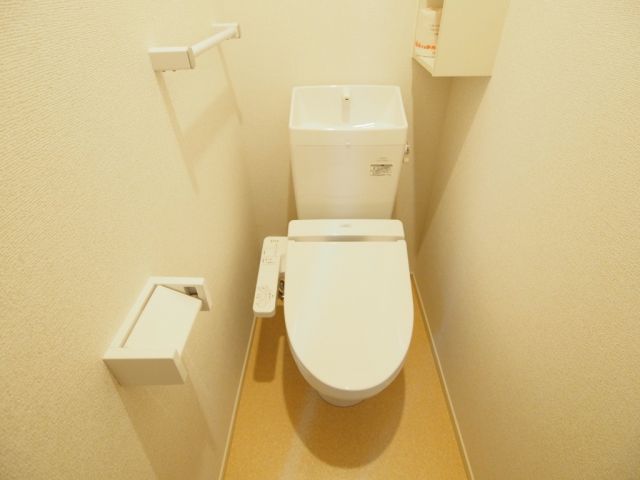 【メゾン感田Ｃのトイレ】
